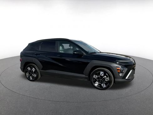 Used 2025 Hyundai Kona SEL image 16
