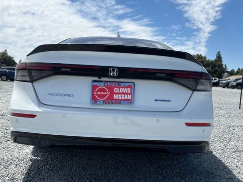 Used 2024 Honda Accord EX-L image 8