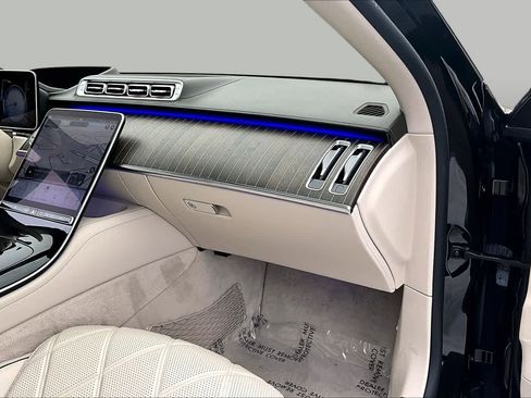 Used 2021 Mercedes-Benz Maybach S 580 4MATIC image 19