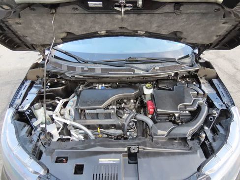 Used 2020 Nissan Rogue Sport SV image 10