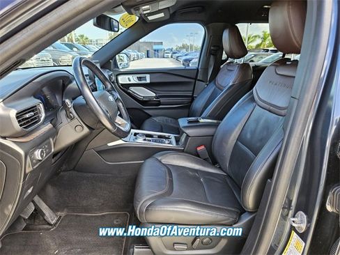Used 2022 Ford Explorer Platinum w/ Technology Package image 8