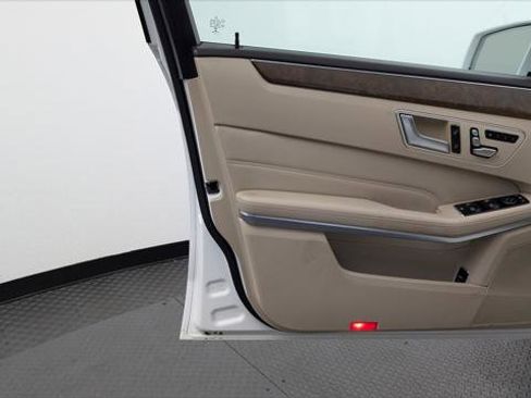 Used 2016 Mercedes-Benz E 350 E 350 SPORT w/ Premium Package image 13