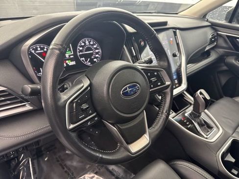Used 2022 Subaru Outback Limited image 12
