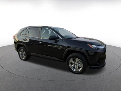 Used 2025 Toyota RAV4 LE image 2