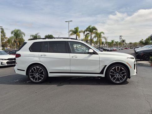 New 2027 BMW X7 xDrive40i w/ Executive Package AWD/4WD image 11