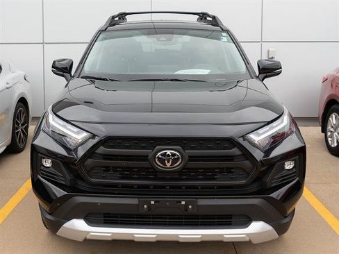 Used 2022 Toyota RAV4 Adventure w/ Convenience Package AWD/4WD image 3