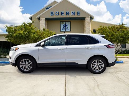 Used 2024 Ford Edge SEL AWD/4WD image 2