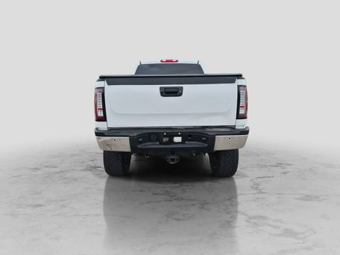 Used 2010 GMC Sierra 2500 SLT AWD/4WD image 7