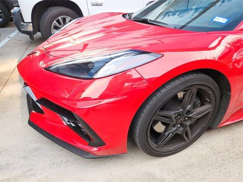 Used 2022 Chevrolet Corvette Stingray Premium Cpe w/ Z51 Performance Package RWD image 7