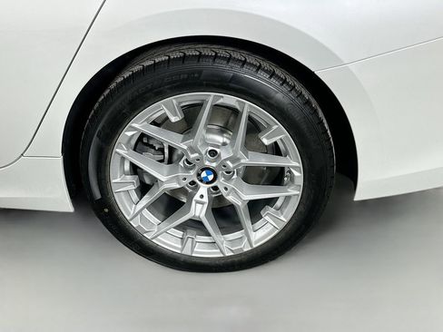 Used 2025 BMW 330i Sedan w/ Premium Package image 23