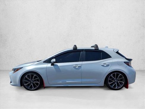 Used 2022 Toyota Corolla XSE w/ Carpet Mat Package (TMS) FWD image 9