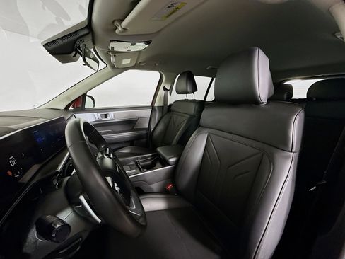 Used 2025 Hyundai Santa Fe SEL FWD image 25