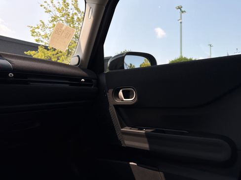 Used 2025 MINI Cooper S FWD image 22