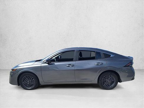 Used 2026 Nissan Sentra SV w/ Floor Mat Package FWD image 8