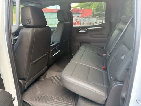 New 2026 Chevrolet Silverado 1500 LTZ w/ LTZ Premium Package AWD/4WD image 11