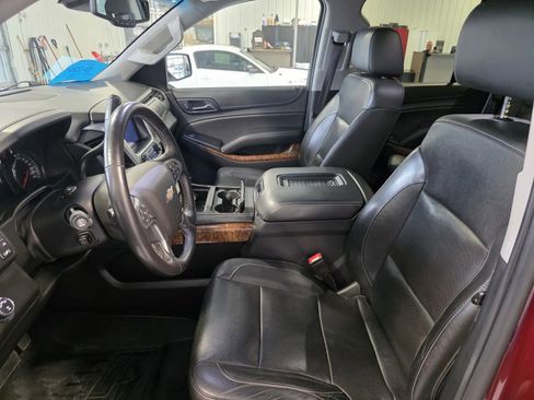 Used 2017 Chevrolet Tahoe Premier AWD/4WD image 10