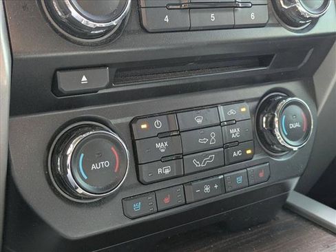 Used 2017 Ford F150 Lariat AWD/4WD image 15