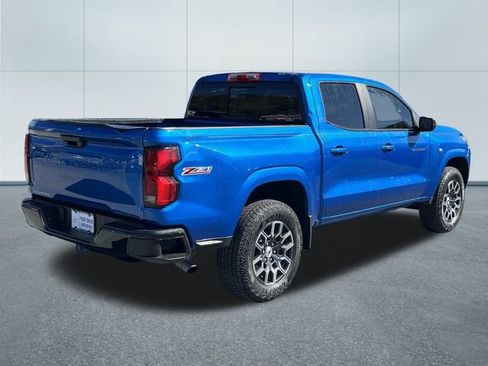Used 2023 Chevrolet Colorado Z71 image 3