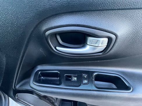 Used 2014 Jeep Wrangler Unlimited Sport w/ Quick Order Package 24S AWD/4WD image 10
