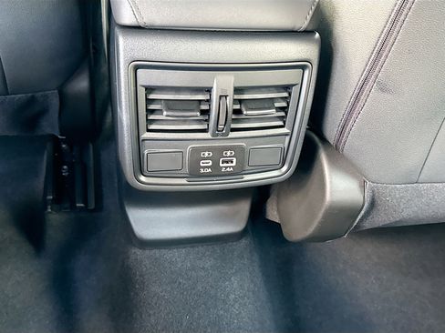 New 2026 Subaru Outback Premium image 19