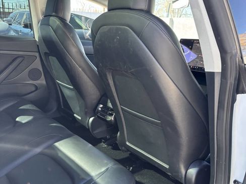 Used 2022 Tesla Model 3 image 16