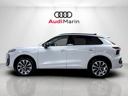 New 2026 Audi Q3 quattro 2.0T AWD/4WD image 2