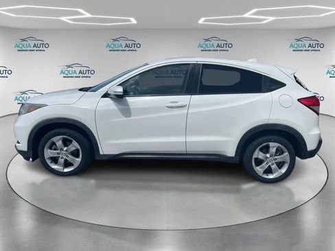 Used 2016 Honda HR-V EX image 8