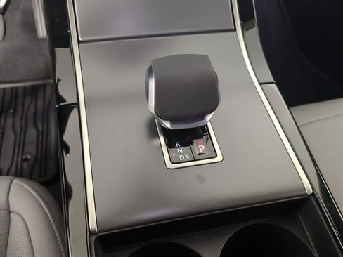 Certified 2026 Land Rover Range Rover Evoque S image 17