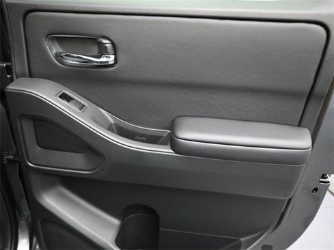 New 2026 Nissan Frontier SV image 29