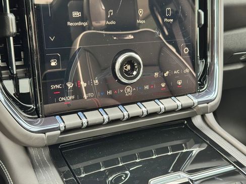 New 2026 GMC Yukon XL AT4 Ultimate AWD/4WD image 61