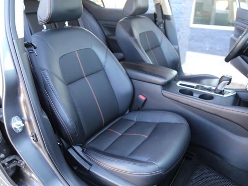 Used 2022 Nissan Altima 2.0 SR image 23