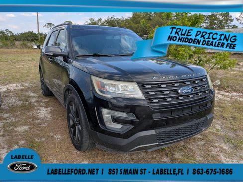 Used 2017 Ford Explorer XLT w/ Equipment Group 202A FWD image 1