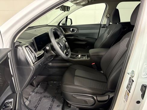 New 2026 Kia Sorento LX image 16