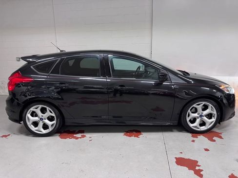 Used 2014 Ford Focus ST w/ Equipment Group 202A image 2
