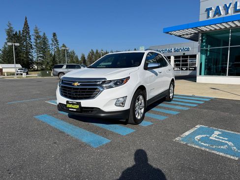 Used 2021 Chevrolet Equinox Premier image 3