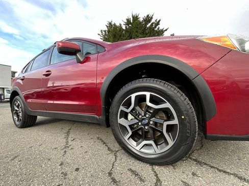 Used 2017 Subaru Crosstrek 2.0i Premium w/ Popular Package #2 image 10