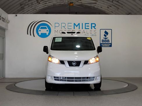 Used 2019 Nissan NV200 S FWD image 36