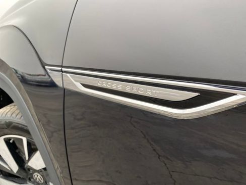 New 2025 Volkswagen Atlas Cross Sport SEL image 39