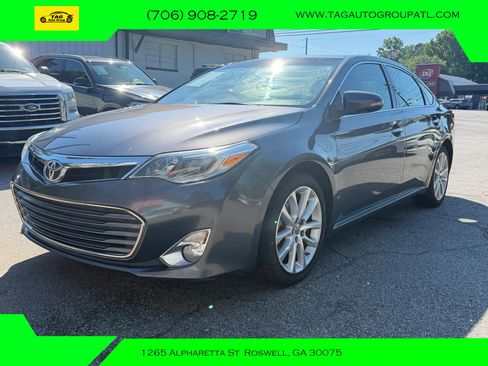 Used 2015 Toyota Avalon Limited FWD image 1