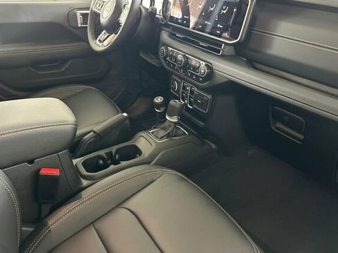 New 2025 Jeep Wrangler Unlimited Sahara w/ Safety Group image 13