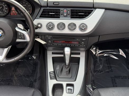 Used 2011 BMW Z4 sDrive30i image 20