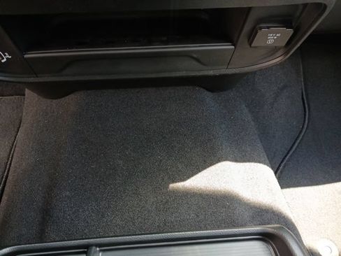 New 2026 RAM 2500 Tradesman AWD/4WD image 40