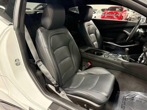 Used 2018 Chevrolet Camaro SS image 47