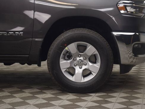 New 2026 RAM 1500 4x4 Crew Cab image 6