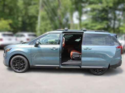 New 2026 Kia Carnival SX Prestige FWD image 6