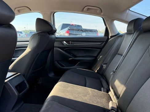 Used 2018 Honda Accord LX image 23