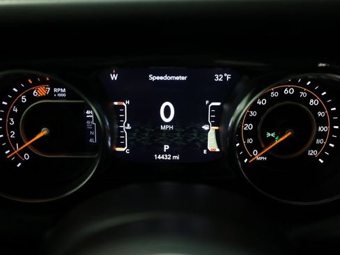 Used 2023 Jeep Wrangler Unlimited Rubicon 392 w/ Trailer Tow Package image 21