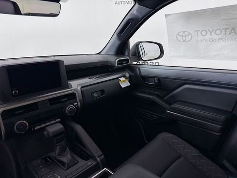 New 2026 Toyota Tacoma SR5 RWD image 21