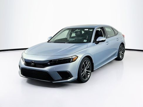 Used 2023 Honda Civic Touring image 1