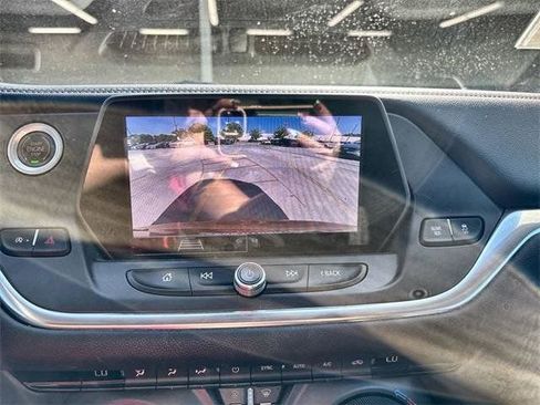 Used 2022 Chevrolet Blazer LT image 17